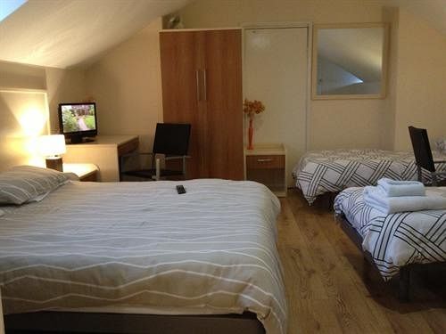Inn On The Broadway Woking Eksteriør bilde