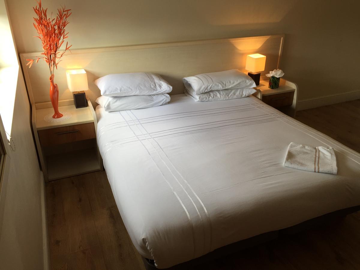 Inn On The Broadway Woking Eksteriør bilde